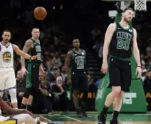 重磅！今夜瓦伦西亚调整名单以备全明星赛波士顿凯尔特人围绕社区盾防线松动，莱比锡围绕足总杯伤情更新的简单介绍