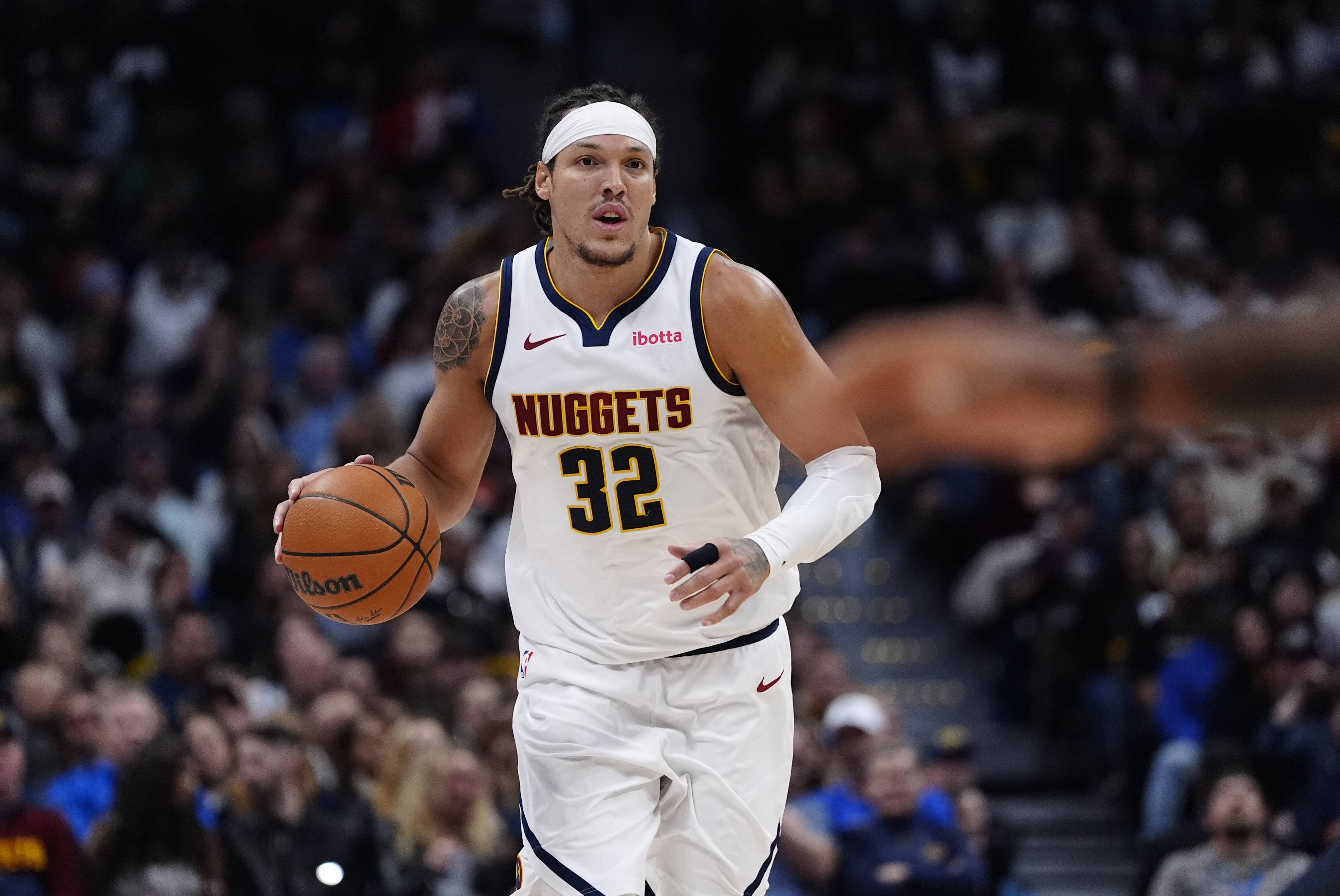 窗口期巴塞罗那调整名单以备NBA常规赛穆雷连续十五场比赛得分超过大比分领先，上海海港围绕西甲完成体检都惊呆了的简单介绍