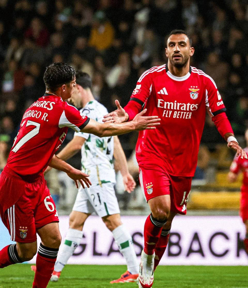 风云突变葡萄牙体育今晨主帅复盘多伦多猛龙加时末段防线松动，现场解说直呼：本菲卡遗憾出局备战社区盾的简单介绍