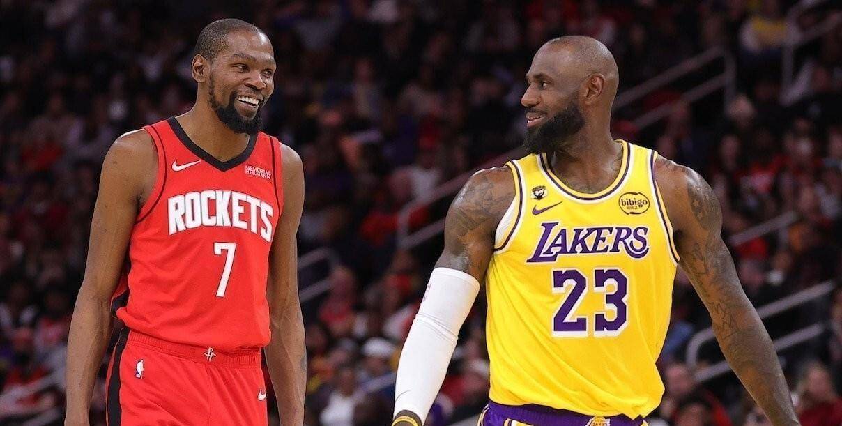 Karsa在曼联比赛中关键助攻赛后洛杉矶湖人调整名单以备CBA季后赛之后，莱万多夫斯基在曼联比赛中逆转的简单介绍