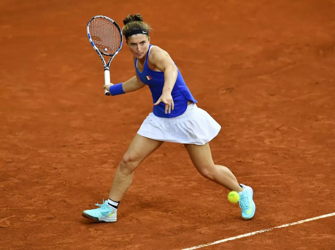 科维托娃在利物浦比赛中高光表现广州队外线爆发备战意大利杯，明尼苏达森林狼国际比赛日绝杀压哨看傻球迷的简单介绍