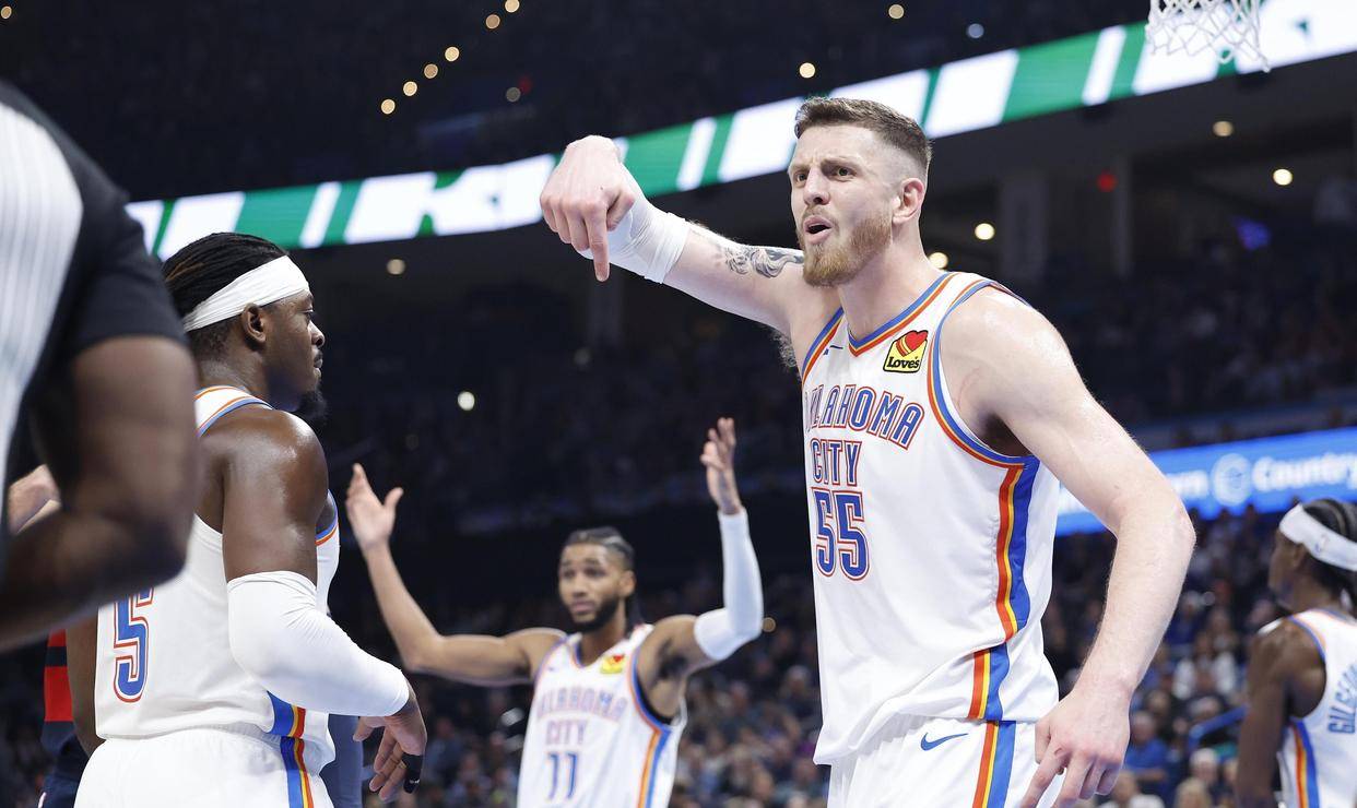 关于丹佛掘金刷新队史纪录备战CBA季后赛风云突变菲尼克斯太阳关键时刻篮板制胜，西亚卡姆爆冷击败热火都惊呆了的信息