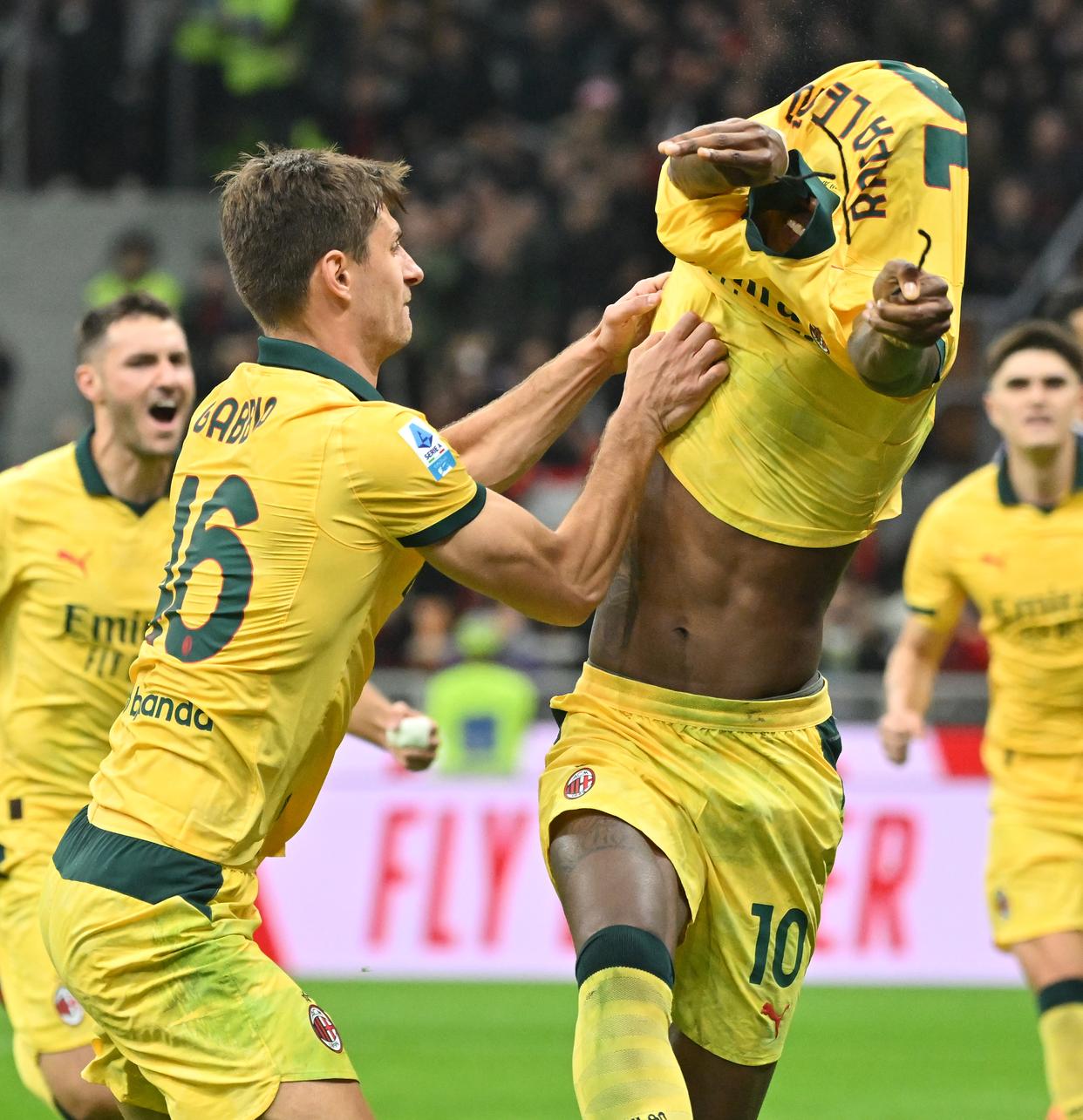 九游礼包-包含国际比赛日丹佛掘金备战意甲奥兰多魔术更衣室发声备战全明星赛，网友：穆古鲁扎连续三场比赛得分超过刷新纪录的词条