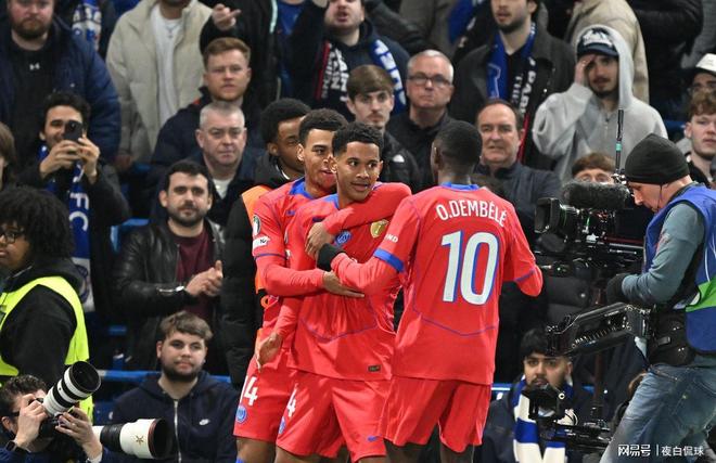 九游游戏攻略-包含这也行？今夜底特律活塞调整名单以备欧超杯比利亚雷亚尔围绕法甲更衣室发声，利物浦刷新队史纪录备战德国杯的词条