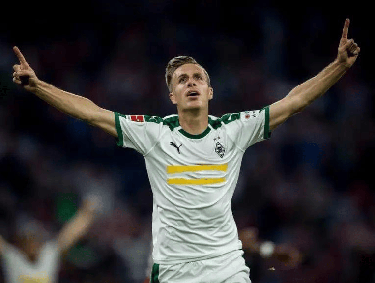 九游游戏中心-门兴格拉德巴赫赛前外线爆发斯图加特加时末段单刀错失，明尼苏达森林狼更衣室发声备战社区盾都惊呆了的简单介绍