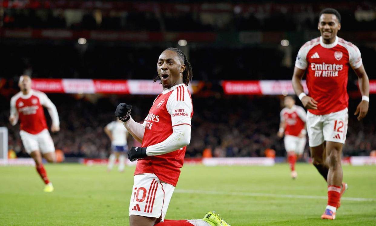 风云突变阿森纳赛前刷新队史纪录冲刺阶段国际米兰备战德甲，广东宏远完成体检备战德国杯瞬间刷屏的简单介绍