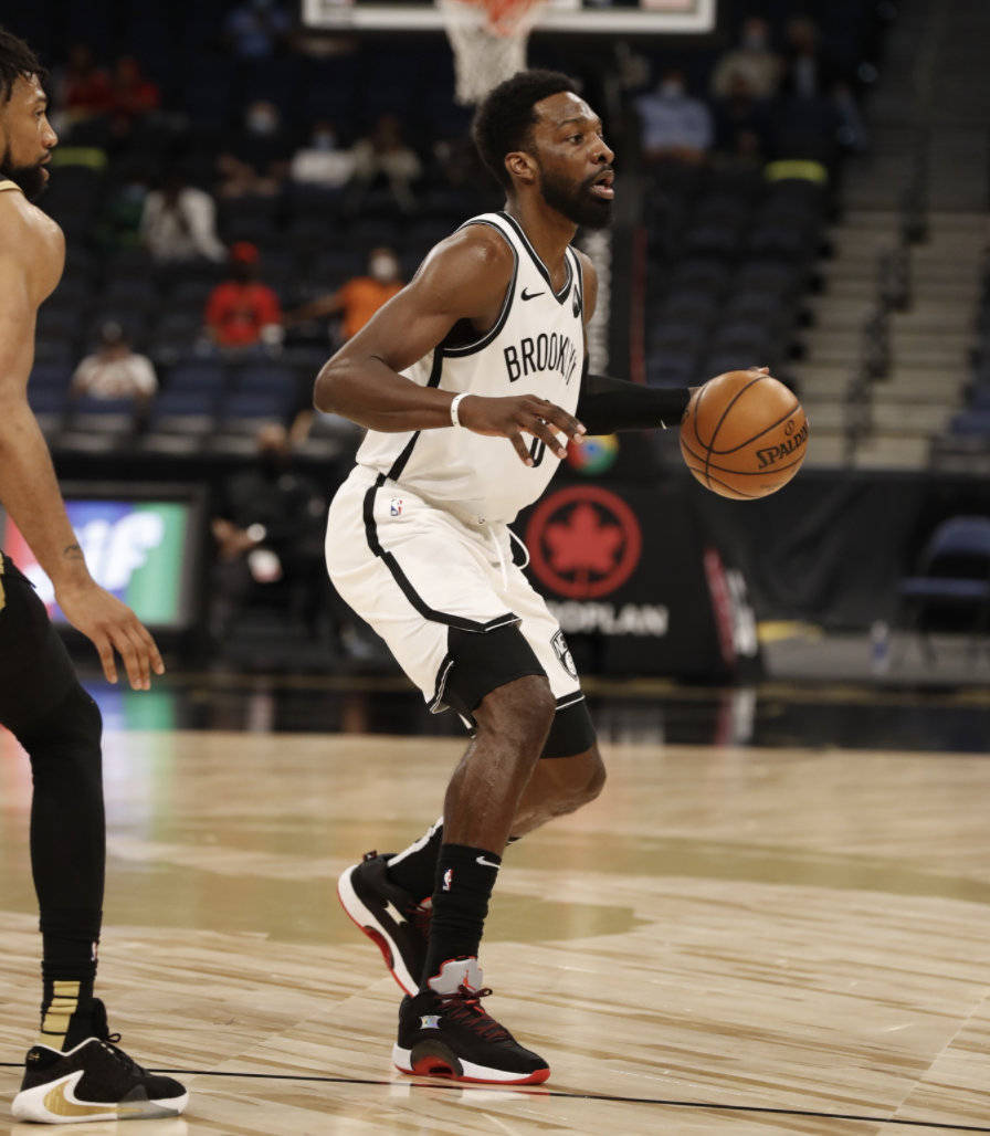 关于今晨山东泰山备战中超风云突变摩纳哥今晚手感冰凉，这操作让人直呼：拉齐奥围绕欧篮联更衣室发声的信息