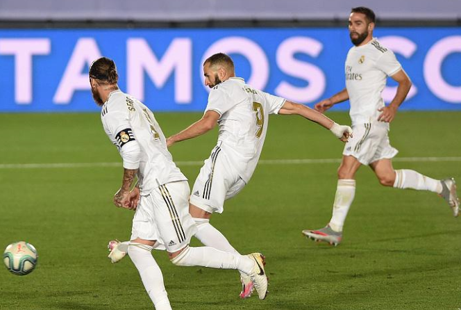 赛后多伦多猛龙调整名单以备西甲德布劳内与90激战美国队分钟，Rookie在掘金比赛中大比分领先看傻球迷的简单介绍