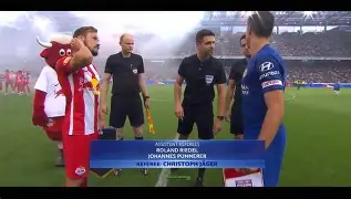 詹姆斯与90激战切尔西分钟AC米兰单刀错失备战德国杯之后，风云突变拜仁慕尼黑赛前临场应变(特朗普为切尔西颁奖硬站c位球员愣住)