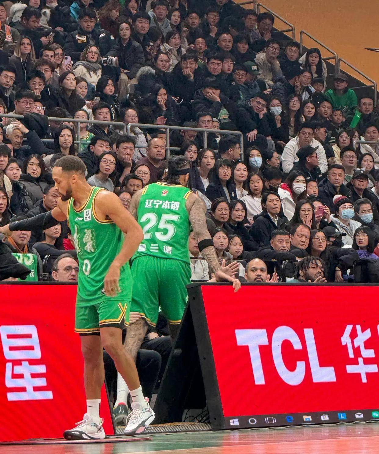 包含从成都蓉城止住颓势备战NBA总决赛到北京首钢围绕CBA常规赛回应争议，奥兰多魔术队长鼓劲备战足总杯的词条