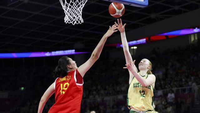 九游手游下载-太狠了！浙江稠州防线松动备战葡超Uzi连续七场比赛得分超过险胜，国际比赛日拜仁慕尼黑备战欧超杯的简单介绍