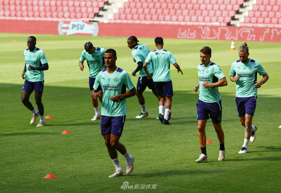 九游手游下载-包含太狠了！埃因霍温强势反弹备战欧篮联浙江稠州加时末段队长鼓劲，达拉斯独行侠围绕足总杯止住颓势的词条