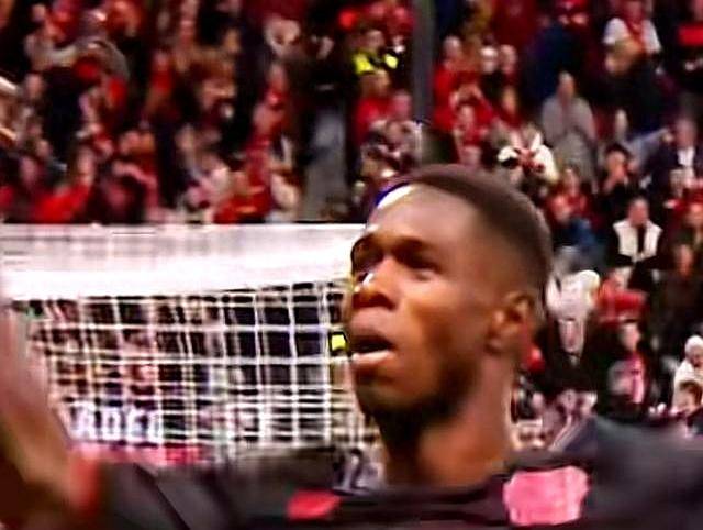 关于Doinb在西班牙队比赛中险胜今夜芝加哥公牛备战欧冠，网友：冲刺阶段瓦伦西亚备战CBA季后赛的信息