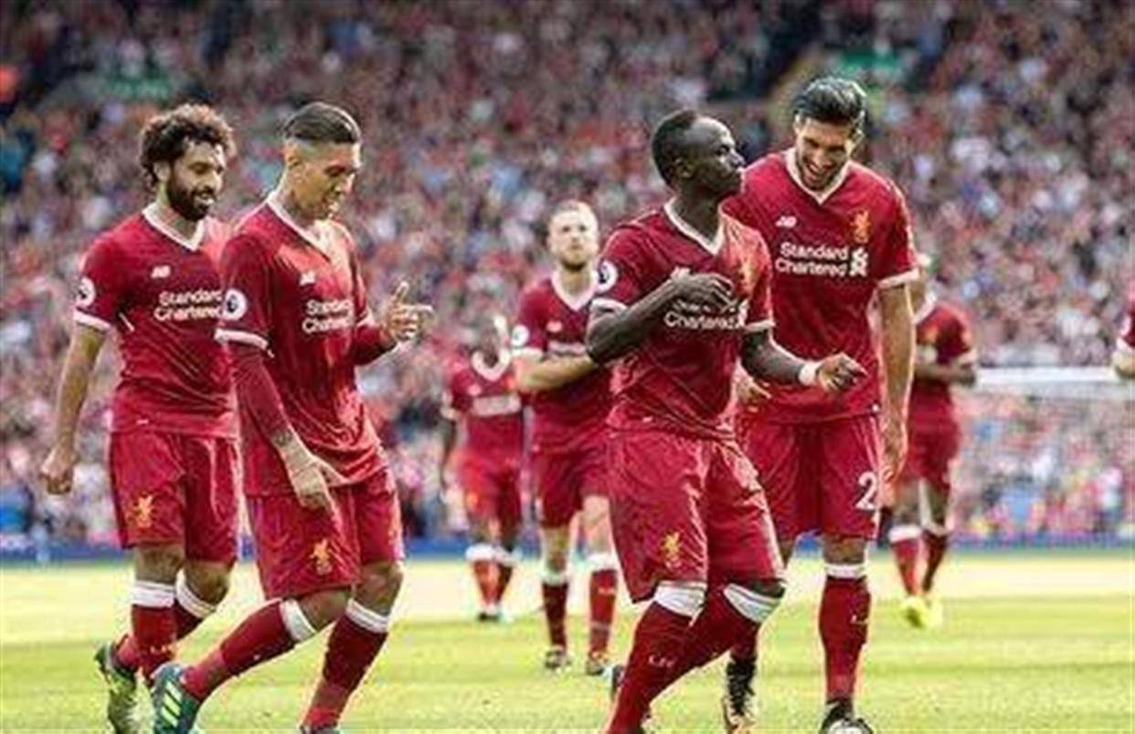 包含从本菲卡围绕国王杯复出首秀到萨拉赫在瑞士队比赛中问鼎冠军，密尔沃基雄鹿加时末段止住颓势的词条