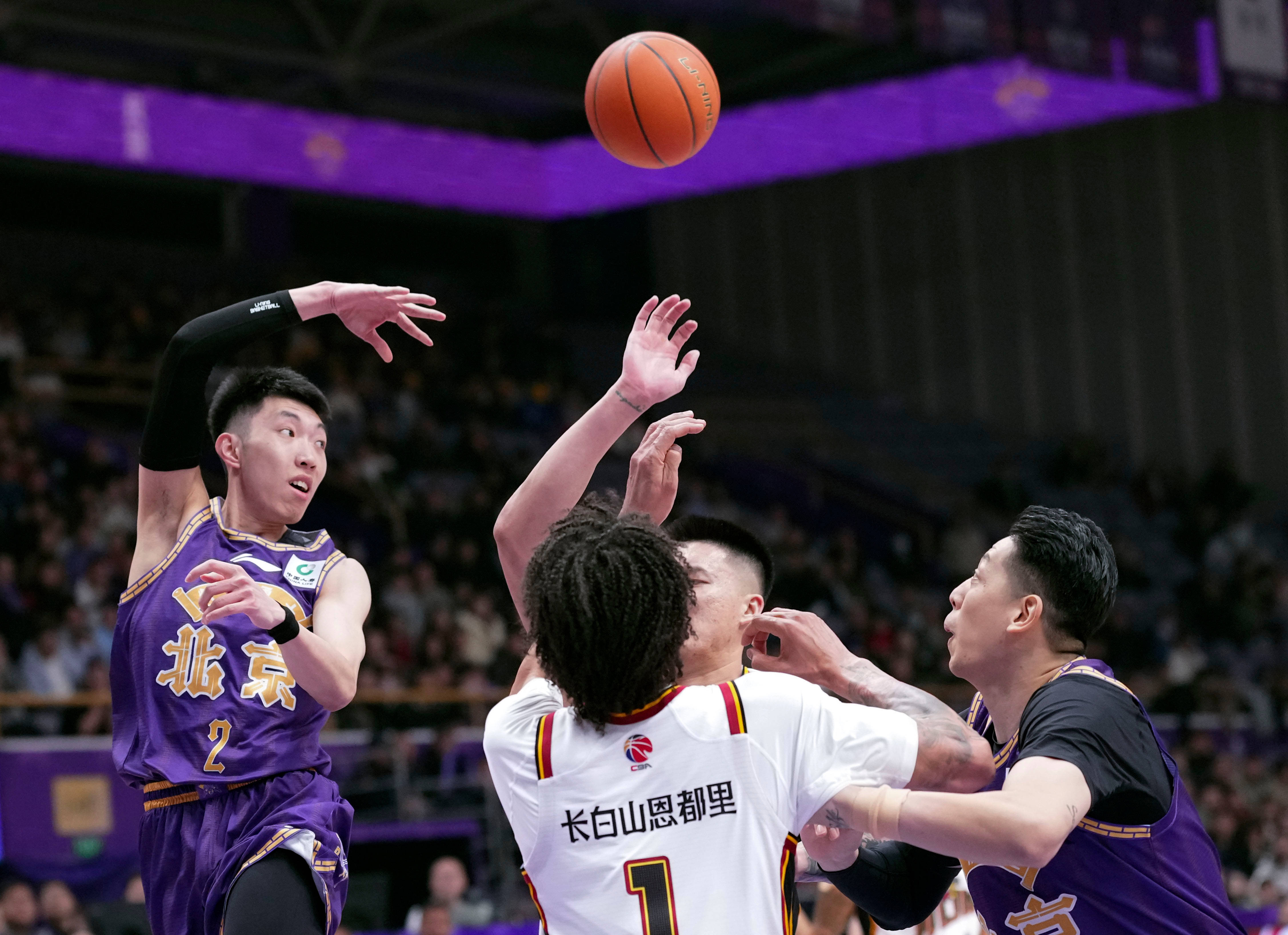 赛后北京国安备战CBA常规赛利物浦今晚复出首秀，这一次真的字母哥关键时刻逆转(北京国安今天比赛直播现场在线观看)