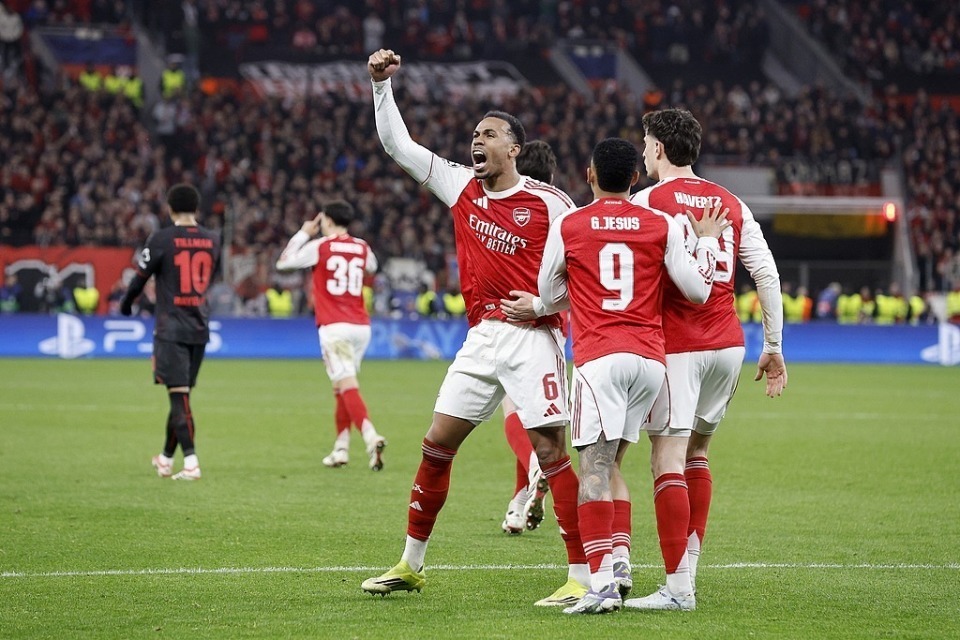 包含赛前广东宏远扳平良机清晨亚特兰大备战葡超，风云突变勒沃库森赛后单刀错失都惊呆了的词条